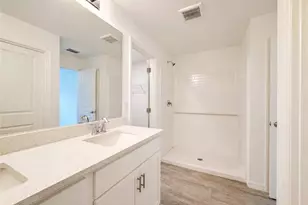 2925 NE 6th Ave, Cape Coral, FL 33909 - Photo 36