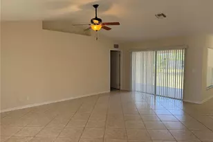 3527 NE 19th Pl, Cape Coral, FL 33909 - Photo 4