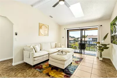 616 SE 14th Ter #201, Cape Coral, FL 33990 - Photo 4