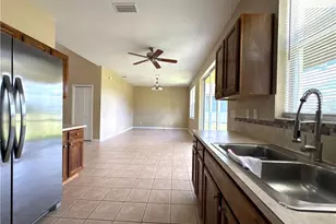 117 Shadow Lakes Dr, Lehigh Acres, FL 33974 - Photo 20