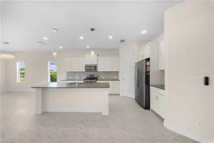 4633 Mystic Blue Wy, Fort Myers, FL 33966 - Photo 22