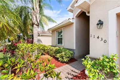 11430 Icarus Cir, Lehigh Acres, FL 33971 - Photo 4