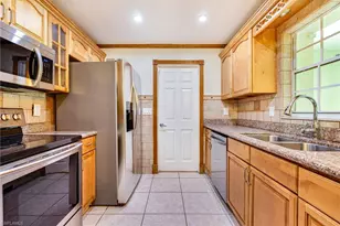 2319 Barcelona Ave, Fort Myers, FL 33905 - Photo 14