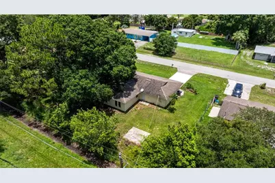 2319 Barcelona Ave, Fort Myers, FL 33905 - Photo 36