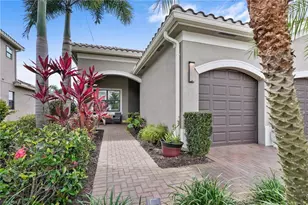 11689 Kati Falls Ln, Fort Myers, FL 33913 - Photo 2
