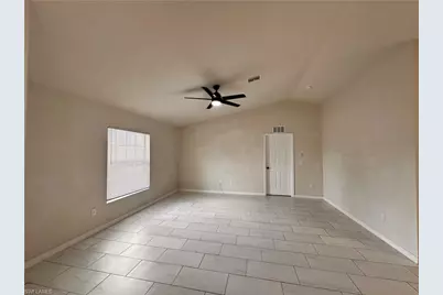 2212 SW Santa Barbara Pl, Cape Coral, FL 33991 - Photo 14