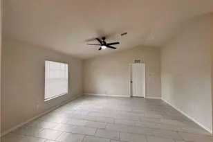 2212 SW Santa Barbara Pl, Cape Coral, FL 33991 - Photo 14