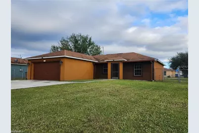 573 Bell Blvd S, Lehigh Acres, FL 33974 - Photo 1