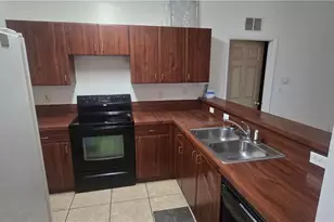 573 Bell Blvd S, Lehigh Acres, FL 33974 - Photo 10