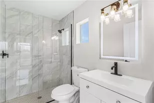 1723 NE 1st Ave, Cape Coral, FL 33909 - Photo 18