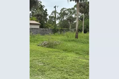 Marx Dr, North Fort Myers, FL 33917 - Photo 1