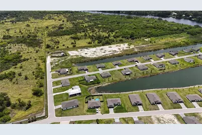 821 General Chesty Puller Ct, Labelle, FL 33935 - Photo 24