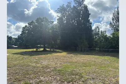 7949 McDaniel Dr, North Fort Myers, FL 33917 - Photo 2
