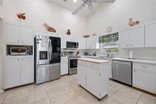 511 SE 24th St, Cape Coral, FL 33990 - Photo 2