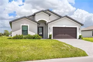 815 Gen D Macarthur Ave, Labelle, FL 33935 - Photo 1