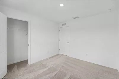 815 Gen D Macarthur Ave, Labelle, FL 33935 - Photo 10
