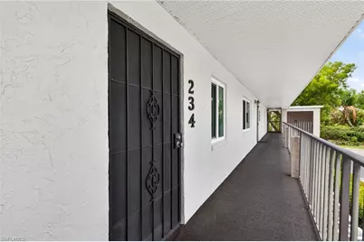 6184 Michelle Way #234, Fort Myers, FL 33919 - Photo 2