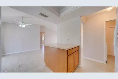 921 SE 35th St, Cape Coral, FL 33904 - Photo 12