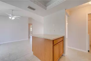 921 SE 35th St, Cape Coral, FL 33904 - Photo 12