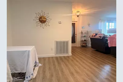1385 Pine Ave, North Fort Myers, FL 33917 - Photo 10