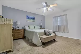 1385 Pine Ave, North Fort Myers, FL 33917 - Photo 12