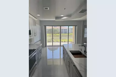 3063 Horizon Ln #1501, Naples, FL 34109 - Photo 4