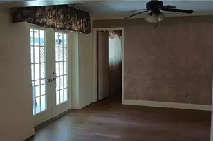 5240 Versaille Ct, Cape Coral, FL 33904 - Photo 16