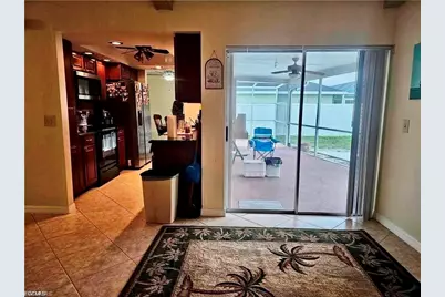 124 SE 31st St, Cape Coral, FL 33904 - Photo 12