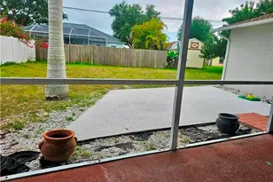124 SE 31st St, Cape Coral, FL 33904 - Photo 24