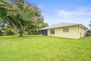 210 NE 10th Ave, Cape Coral, FL 33909 - Photo 30
