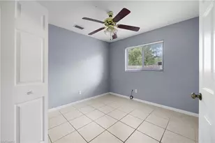 524 NE 24th Pl, Cape Coral, FL 33909 - Photo 16
