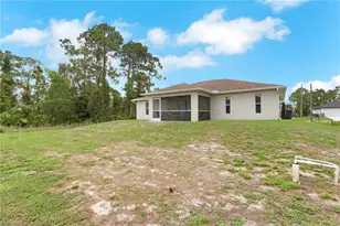 1013 Acroft Ave, Lehigh Acres, FL 33971 - Photo 34