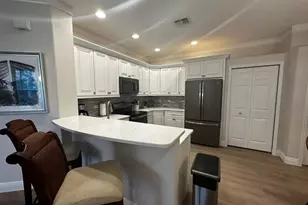 8837 E Bay Cir, Fort Myers, FL 33908 - Photo 6