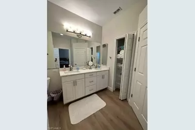 8837 E Bay Cir, Fort Myers, FL 33908 - Photo 8