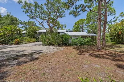 10545 Habitat Trl, Bokeelia, FL 33922 - Photo 32