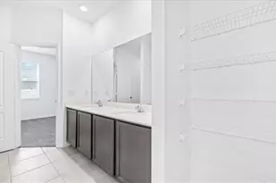 2928 NW 27th St, Cape Coral, FL 33993 - Photo 20