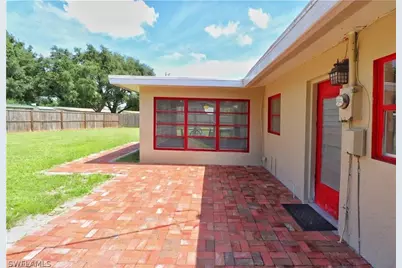 150 Brooks Rd, North Fort Myers, FL 33917 - Photo 16