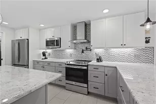 5215 Pelican Blvd, Cape Coral, FL 33914 - Photo 20