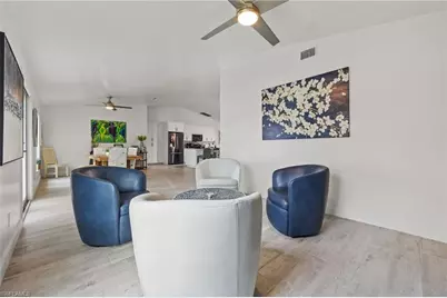 2017 SE 17th Pl, Cape Coral, FL 33990 - Photo 6