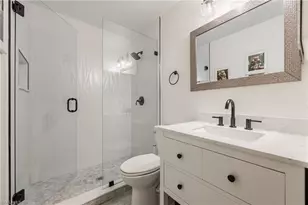 2017 SE 17th Pl, Cape Coral, FL 33990 - Photo 28