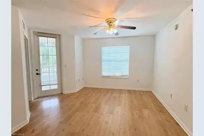 4127 Residence Dr, Fort Myers, FL 33901 - Photo 8