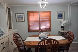575 Winning Way, North Fort Myers, FL 33917 - Photo 8