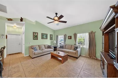 3815 NW 5th Ter, Cape Coral, FL 33993 - Photo 4