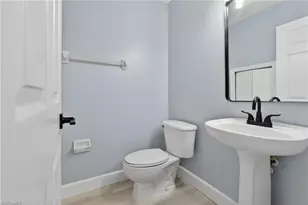 7745 Woodbrook Cir, Naples, FL 34104 - Photo 18