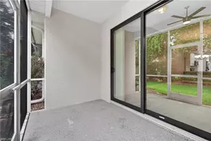 7745 Woodbrook Cir, Naples, FL 34104 - Photo 12