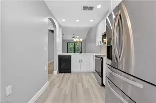 7745 Woodbrook Cir, Naples, FL 34104 - Photo 26