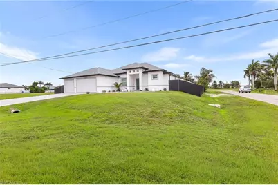 2837 NW 3rd St, Cape Coral, FL 33993 - Photo 2