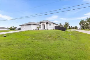 2837 NW 3rd St, Cape Coral, FL 33993 - Photo 2