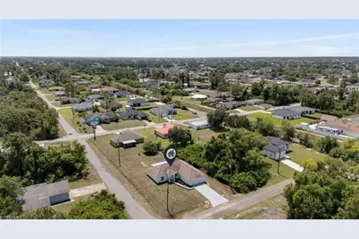 104 Denis Ave N, Lehigh Acres, FL 33971 - Photo 28
