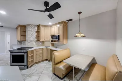 4548 SE 11th Pl, Cape Coral, FL 33904 - Photo 10